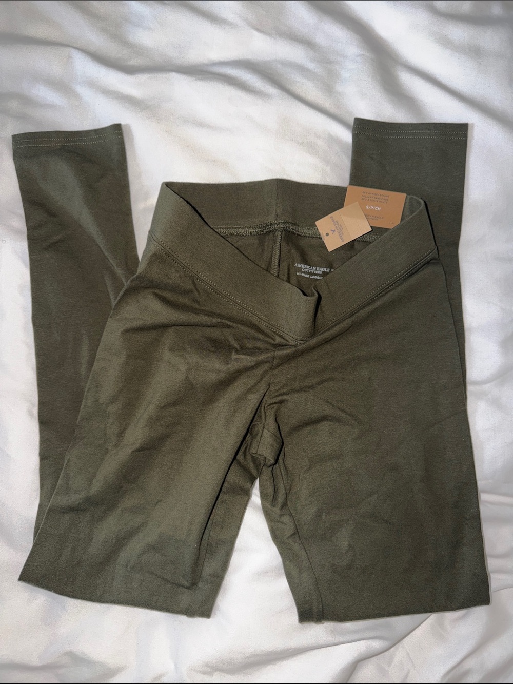 American Eagle Outfitters Olive V-Waist Leggings